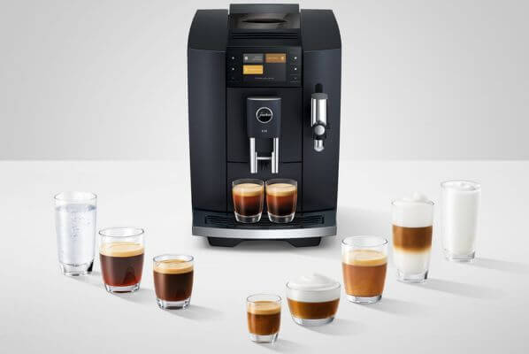 Ekspresdo kawy JURA E8 ED Cosmic Black napoje